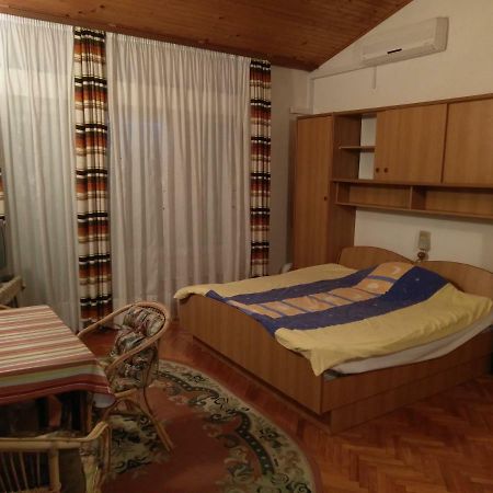 Apartmani Marijana Selce Luaran gambar