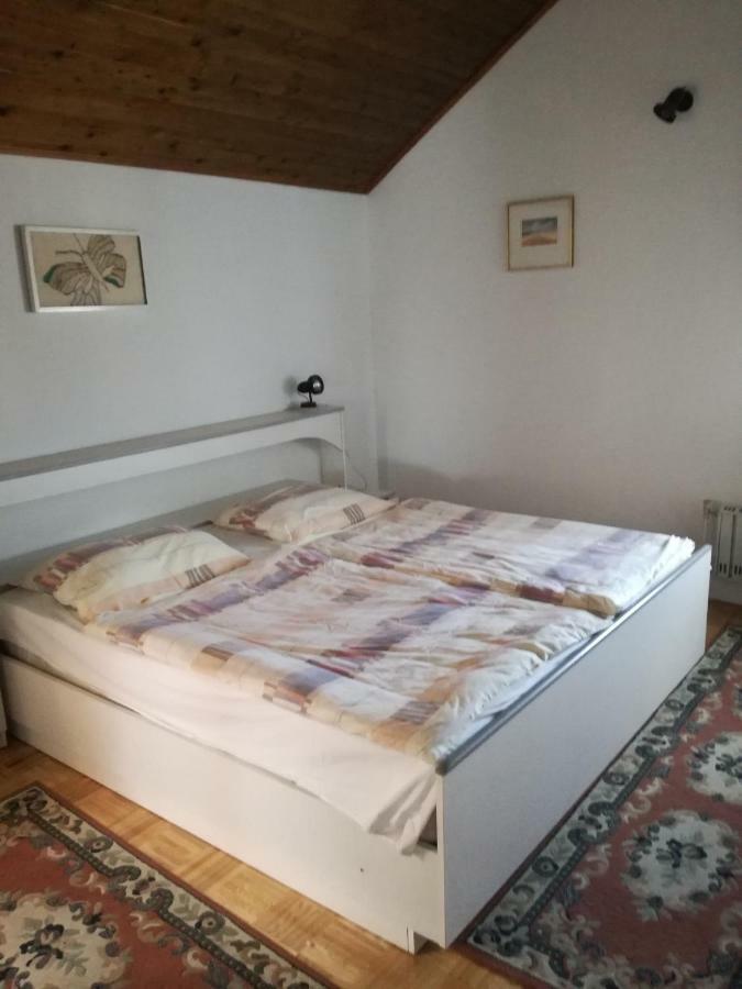 Apartmani Marijana Selce Luaran gambar