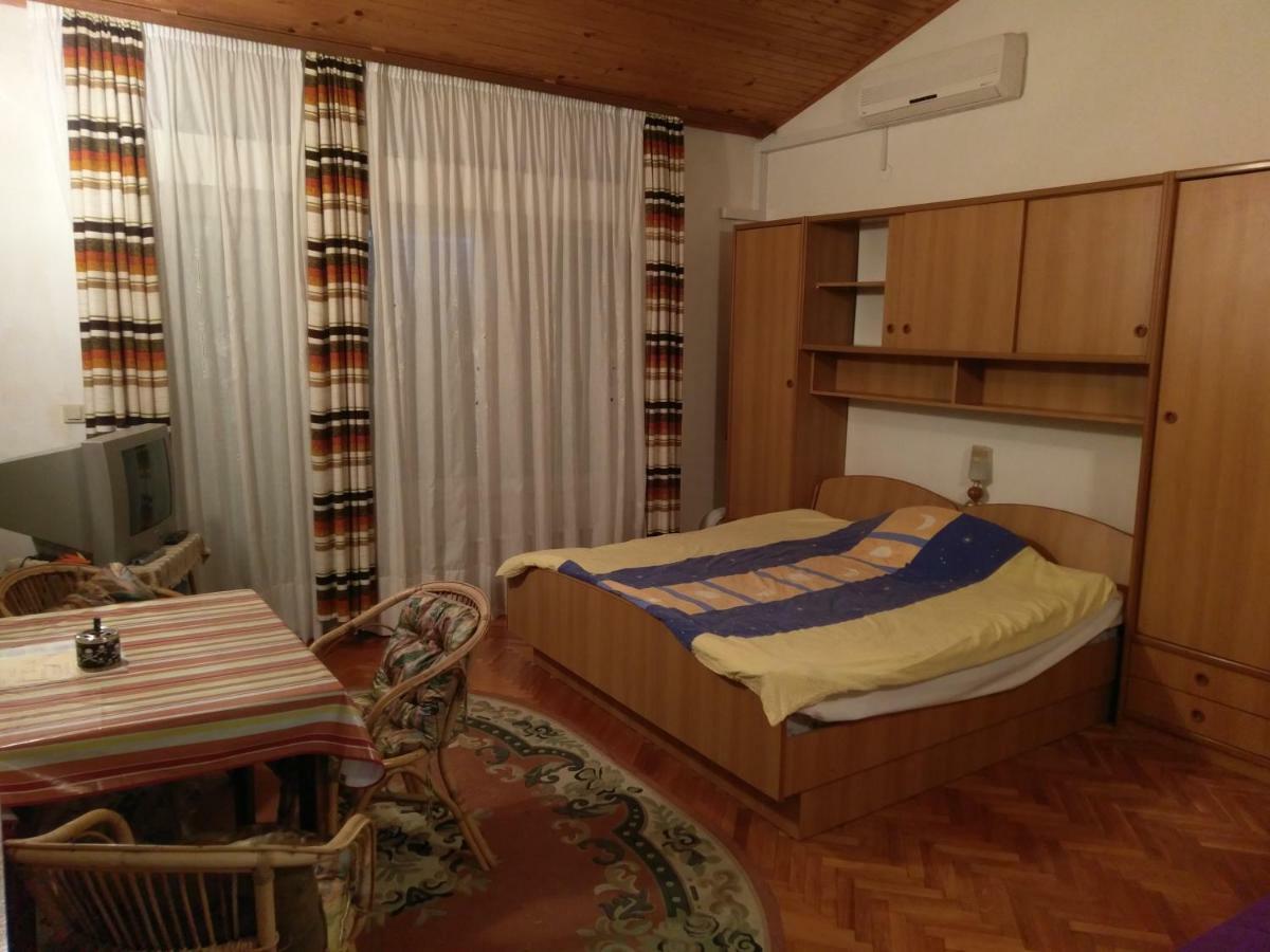 Apartmani Marijana Selce Luaran gambar